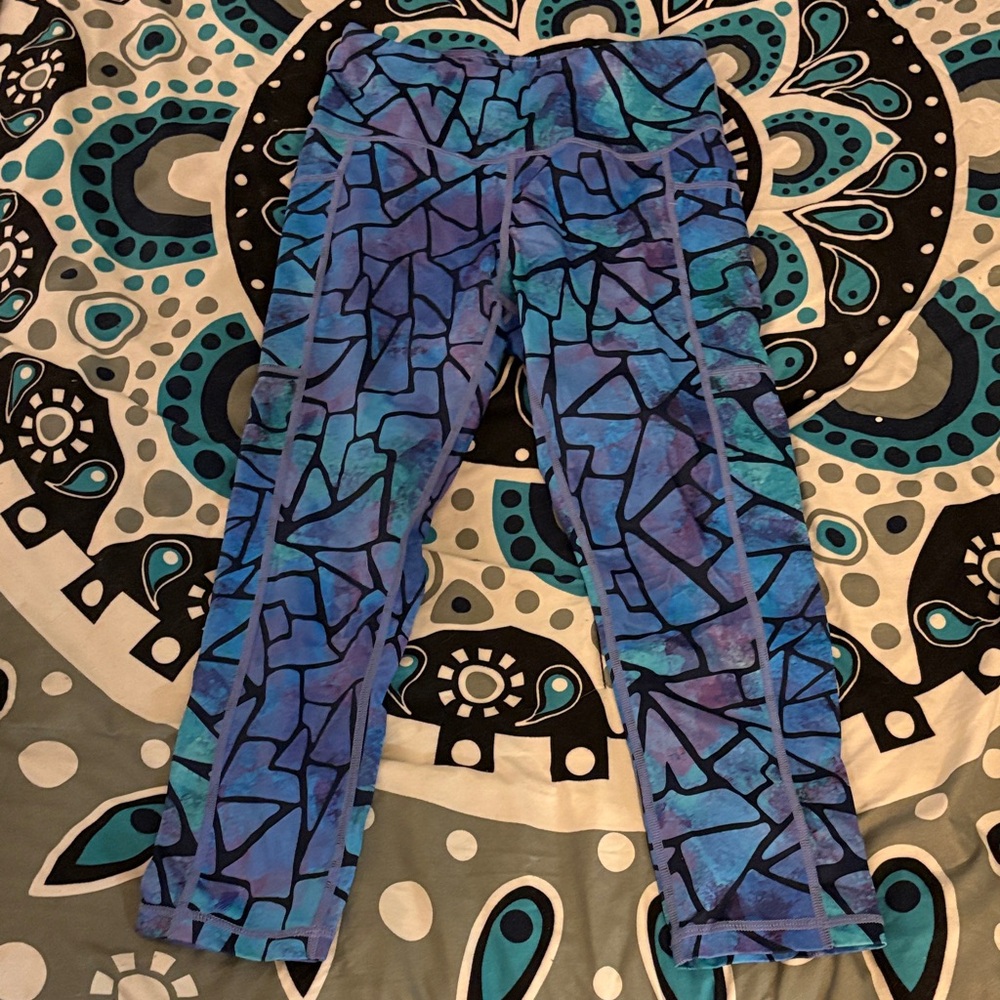 Constantly Varied Gear Stained Glass Capri Leggings